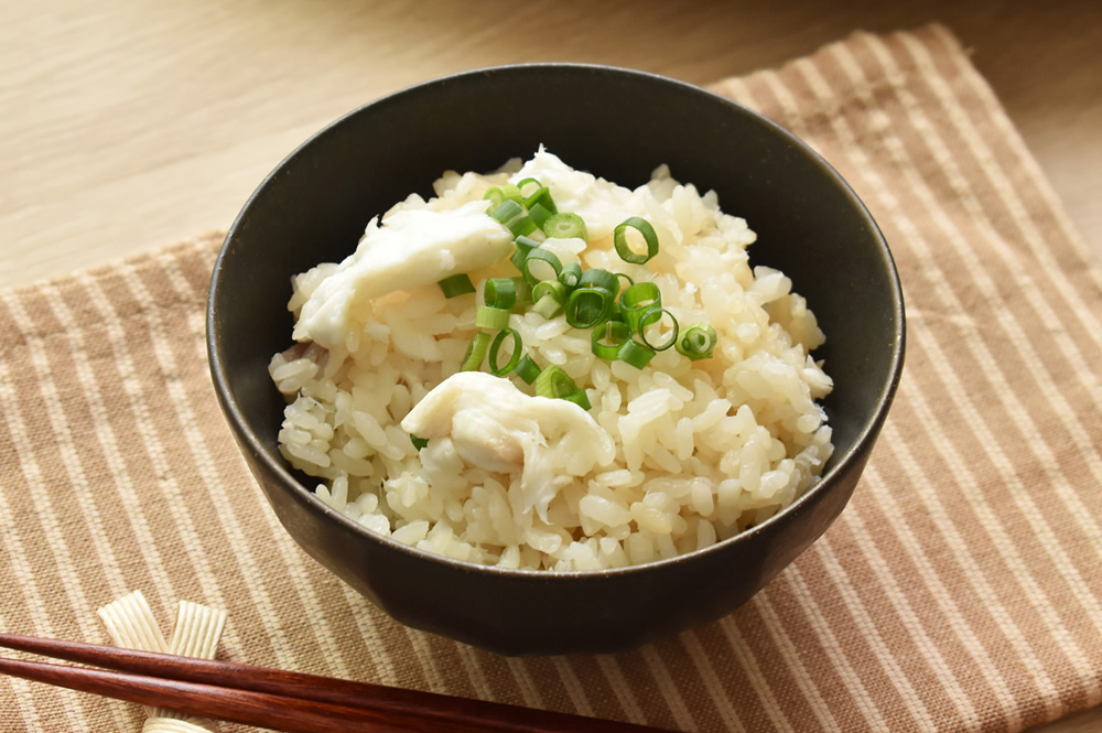 炊飯器で鯛めし