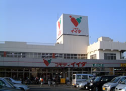 東川口店外観